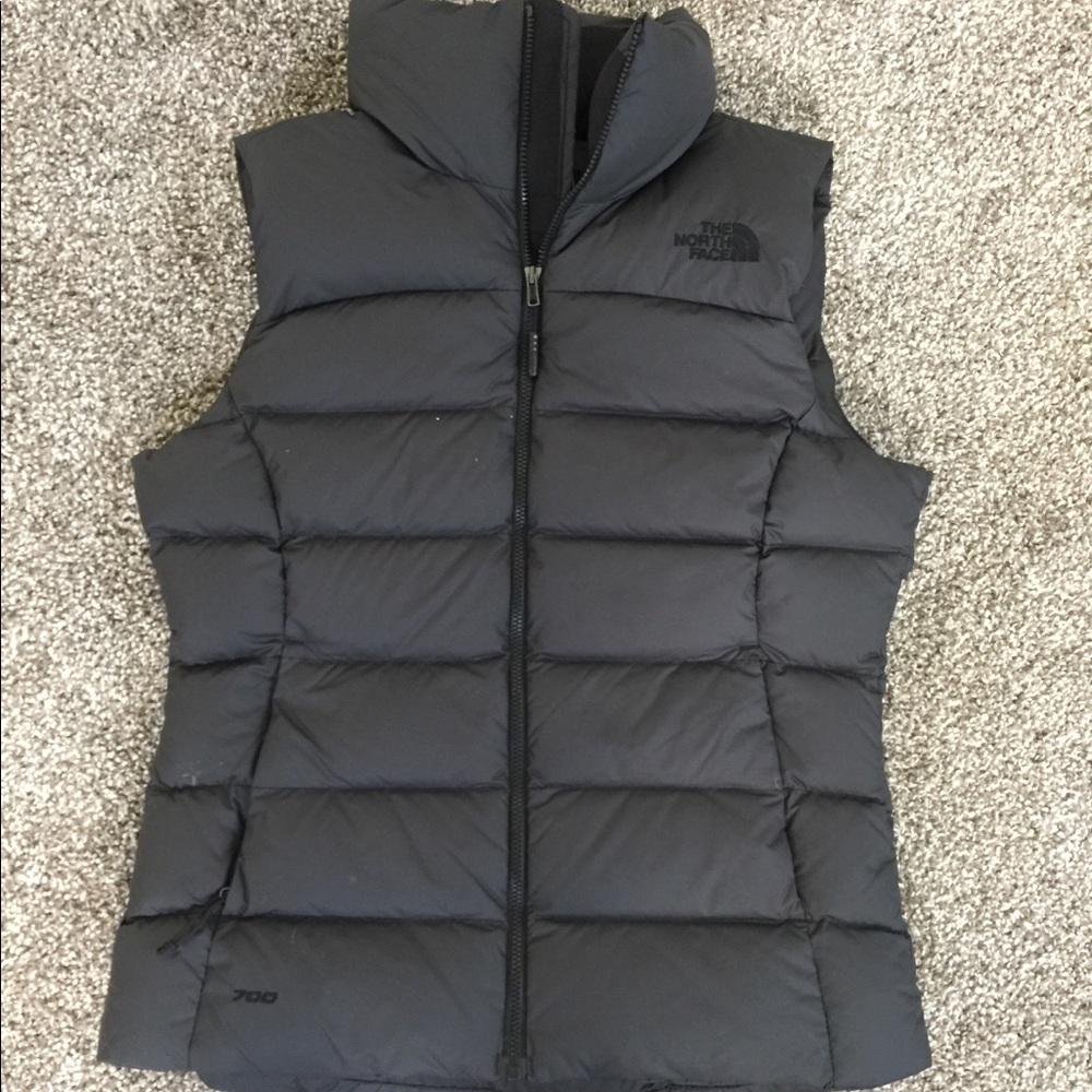 Women’s North Face vest
